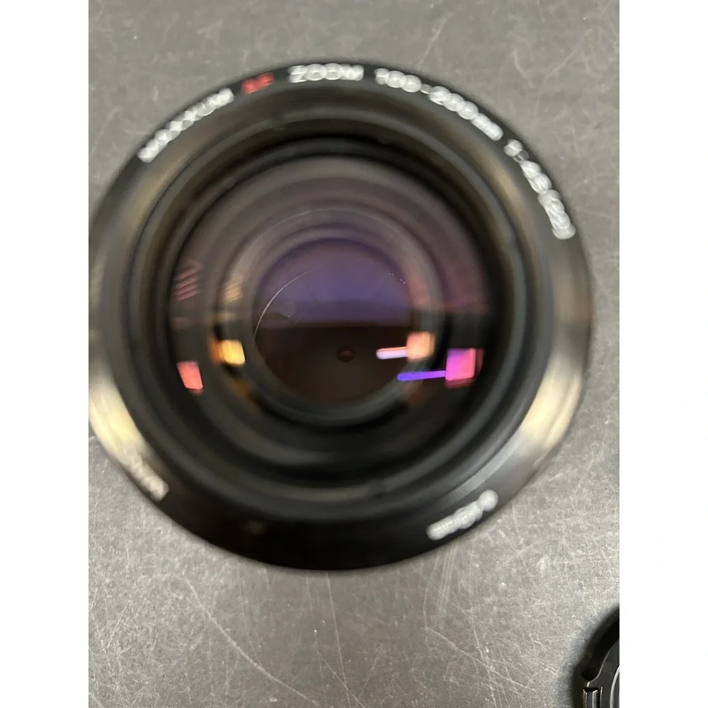 Minolta Maxxum AF Zoom 100-200mm f4.5 Zoom Lens